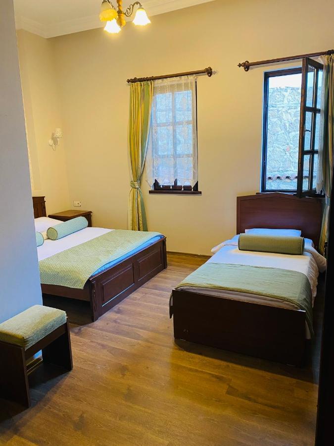 Kaleici Hotel Antalia Esterno foto