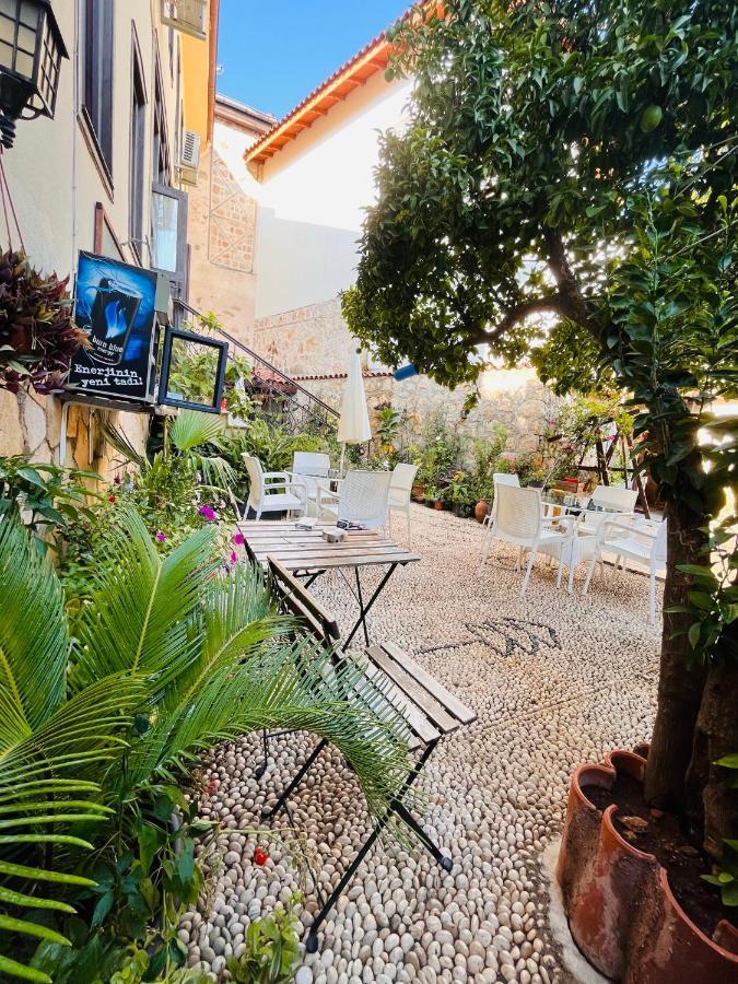 Kaleici Hotel Antalia Esterno foto