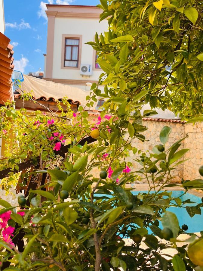 Kaleici Hotel Antalia Esterno foto