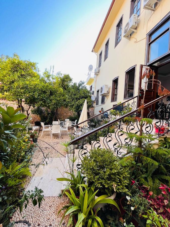 Kaleici Hotel Antalia Esterno foto