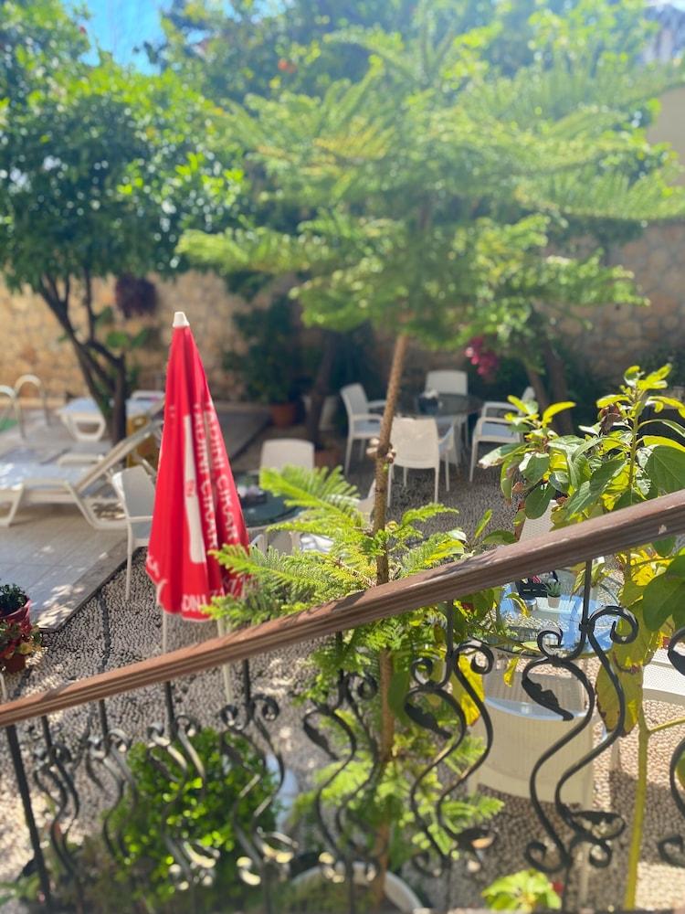 Kaleici Hotel Antalia Esterno foto